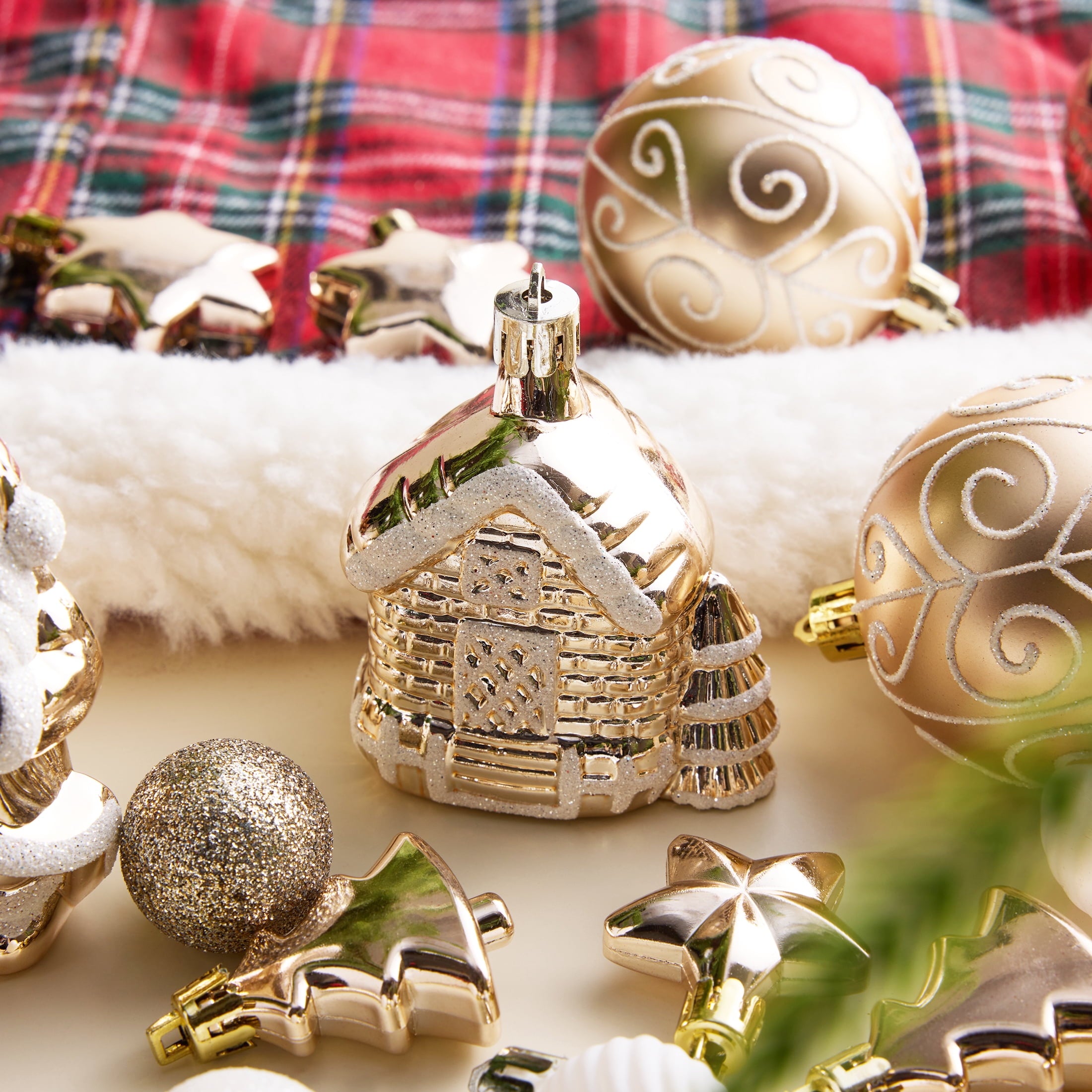 DR.Planzen 44ct Rose Gold & White Christmas Ornaments Set, Assorted 2.36" & 1.18" Embossed Glazed Holiday Balls with Snowflakes & Stars, Trendy Indoor Decor