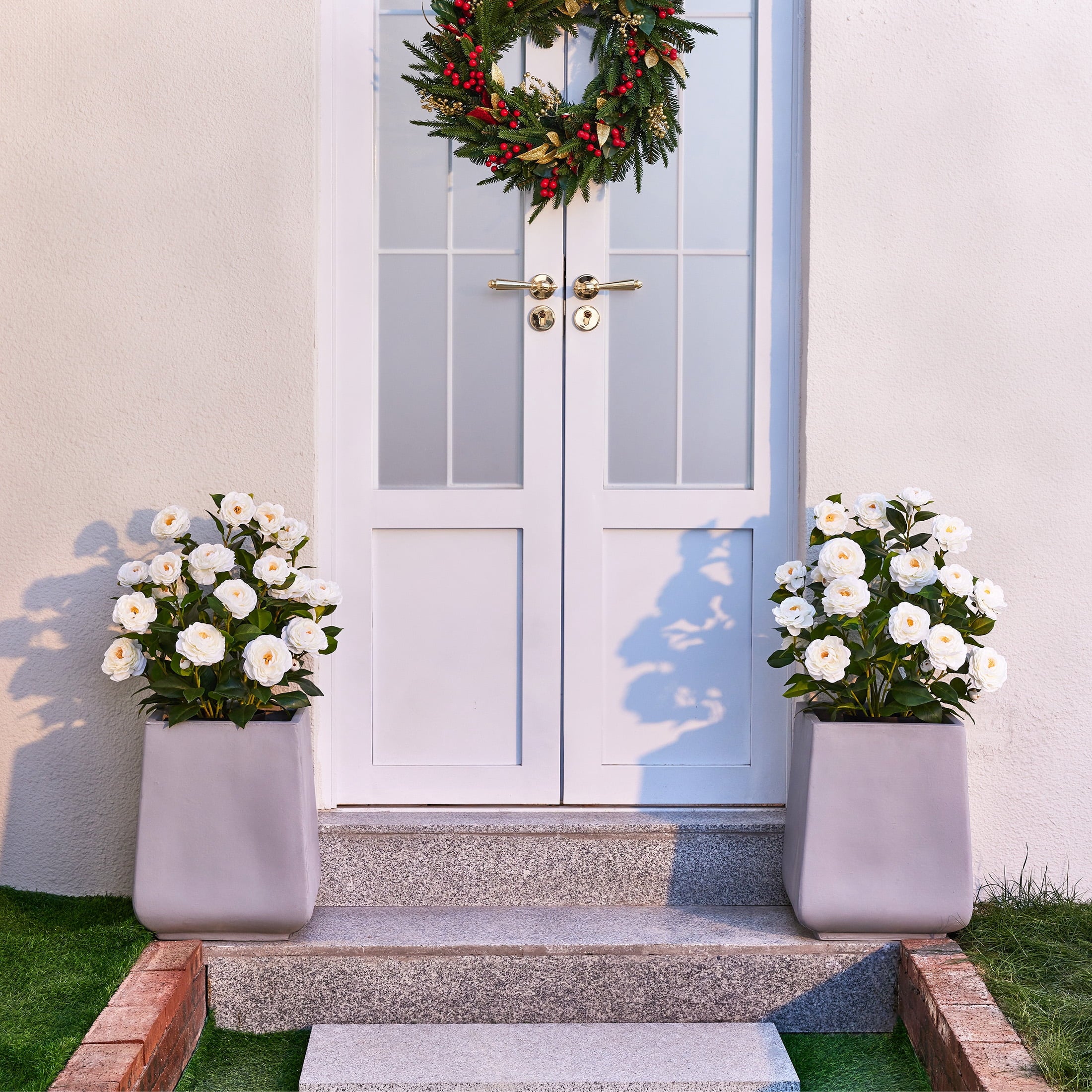 DR.Planzen 2 Pack 2 ft Artificial Camellia Tree, Faux Camellia Plant in Pot, 24in Full White Blooms, 28 flowers & 175 leaves - indoor decor for Entryway Front Door Covered Porch Living Room Wedding