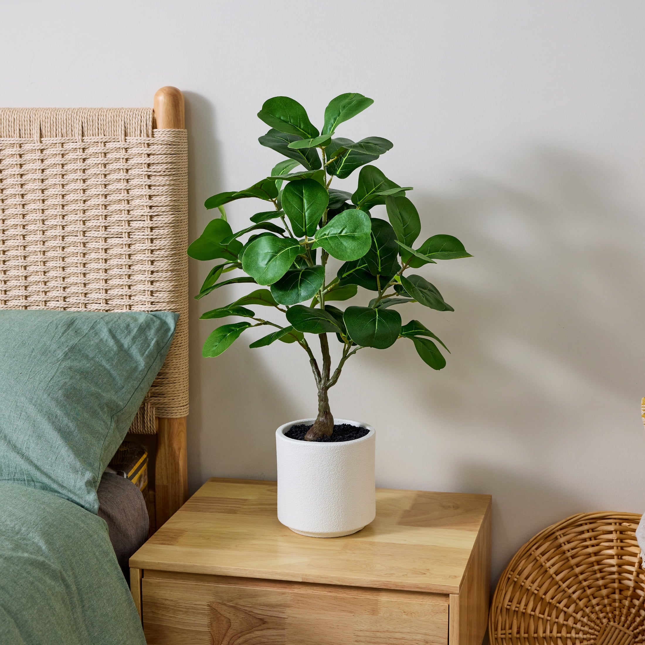 DR.Planzen Artificial Fiddle Leaf Fig Tree, 25.6 Inch Tall Lifelike Fake Plant in White Pot, Realistic Indoor Ficus Lyrata for Home Office Living Room Decor
