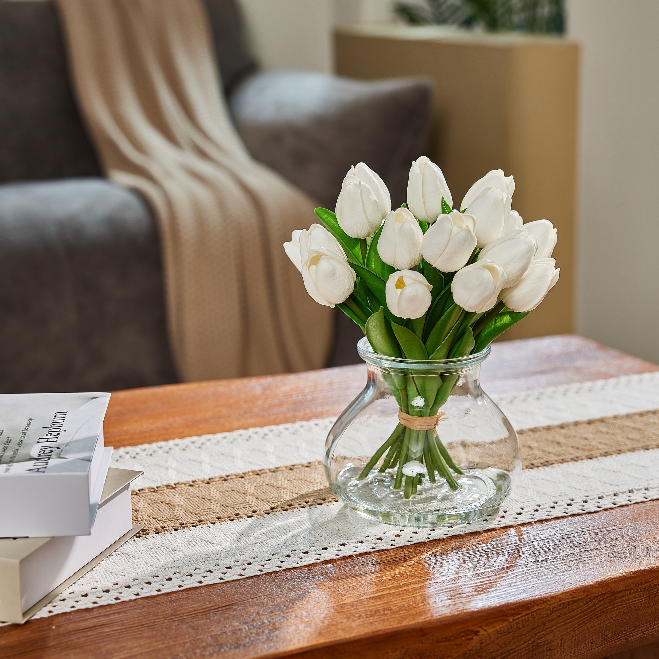DR.Planzen Artificial White Tulip Arrangement in Glass Vase, 8 Bloom Fake Flowers with Faux Water, 10.2in Tall Home Decor Centerpiece