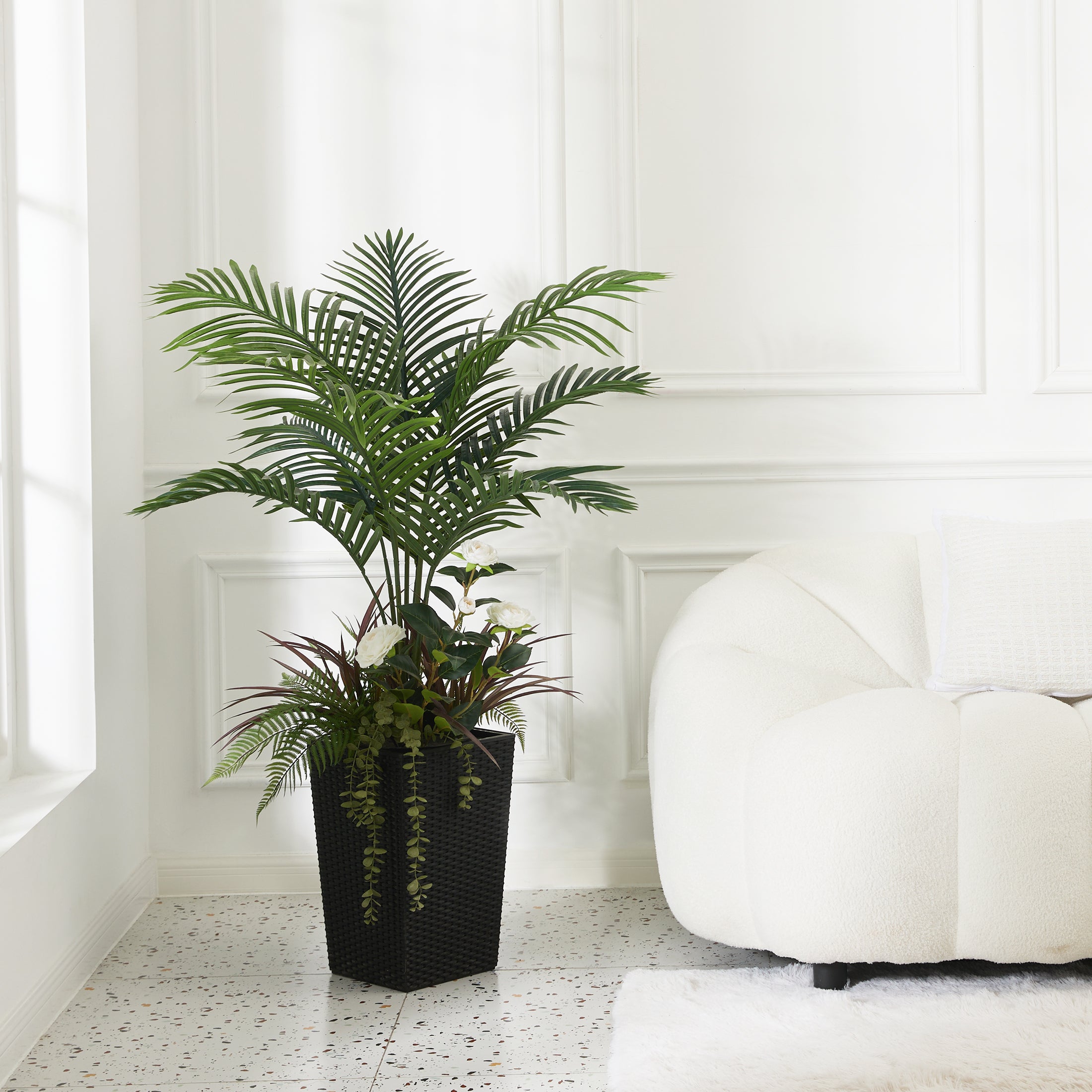 Mixed Fern and Plam