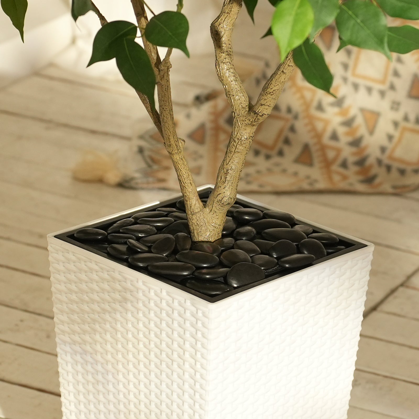 White/Brown Taper Planter