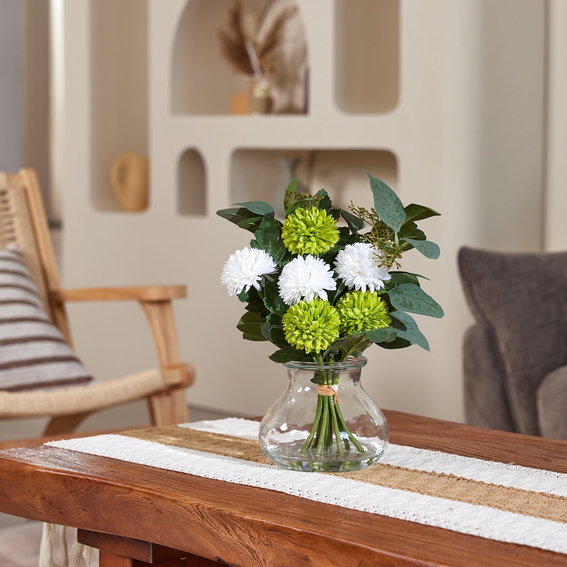 DR.Planzen Artificial Chrysanthemum & Eucalyptus Arrangement, White & Green Fake Flowers in Apothecary Glass Vase with Faux Water, 12.9" Home Office Decor