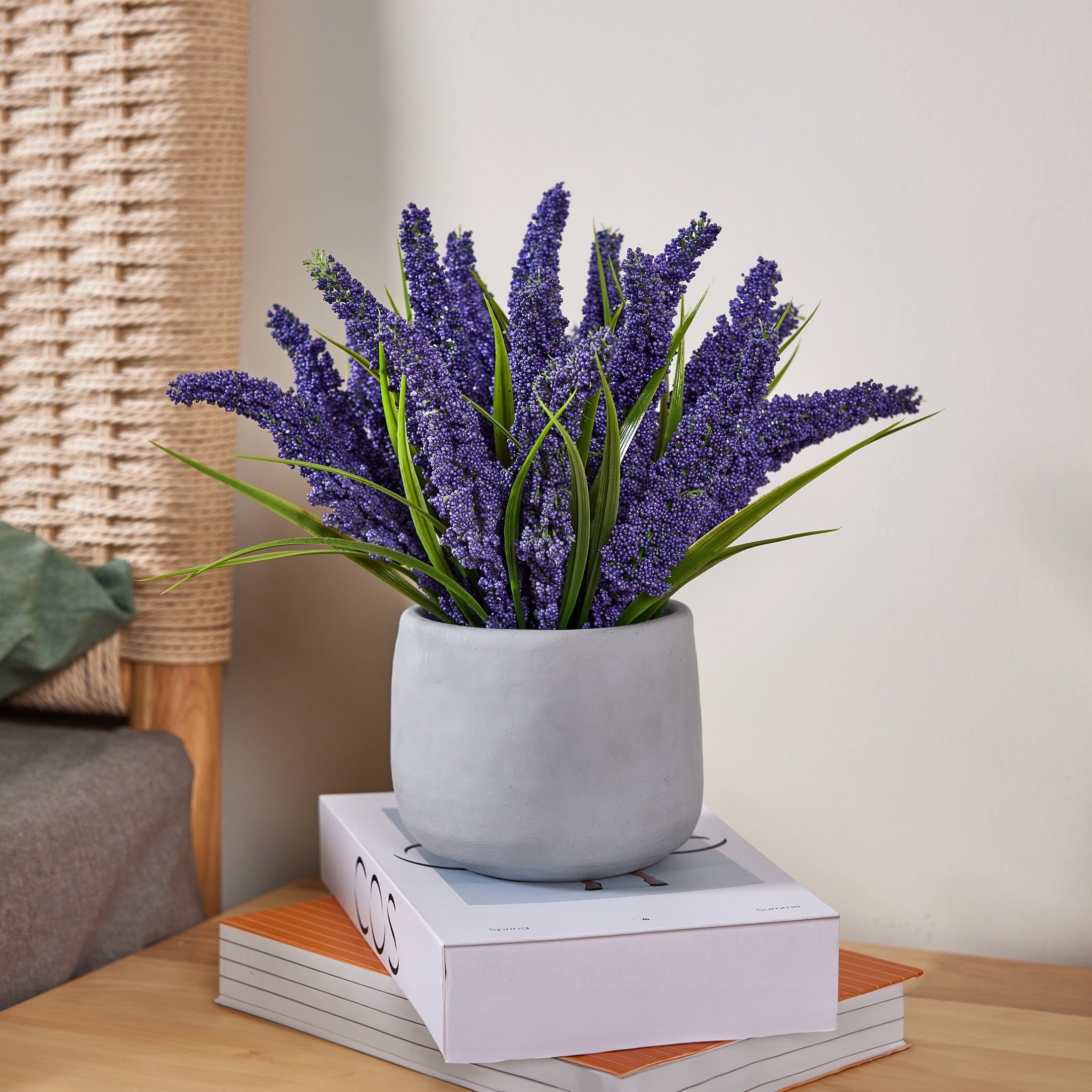 DR.Planzen 12in Artificial Lavender Plant in White Pot Faux Lavender Flowers Fake Lavender Plant, 21 Stems 42 Leaves Dense Realistic Purple Artificial Flowers for Farmhouse Home Bathroom Desk Decor