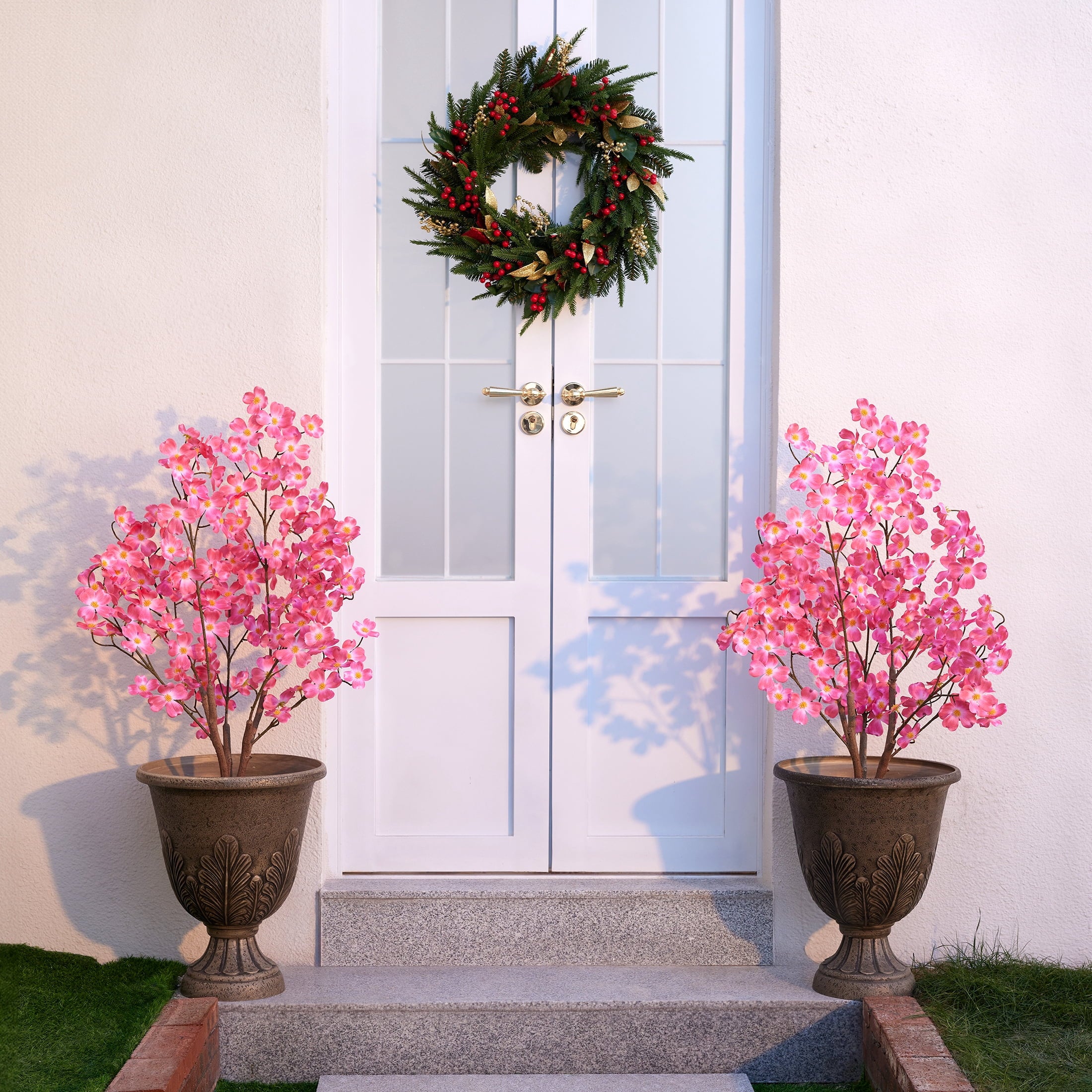 DR.Planzen 3ft Artificial Red Dogwood Tree, Lifelike Faux Dogwood Flower Tree with Green Leaves for Home Decor Indoor Outdoor, Spring Decoration for Living Room Office